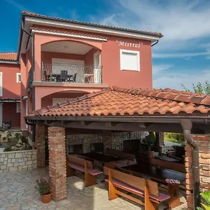 Mistral Apartment Lopar